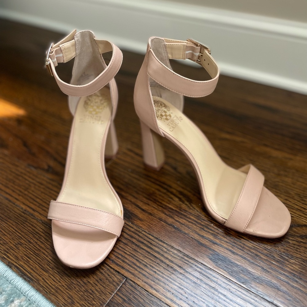 Vince Camuto blush/beige ankle strap heel sandal, 8.5